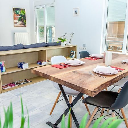 Alpha Boutique Apartment Next To Athens Museum Exterior foto